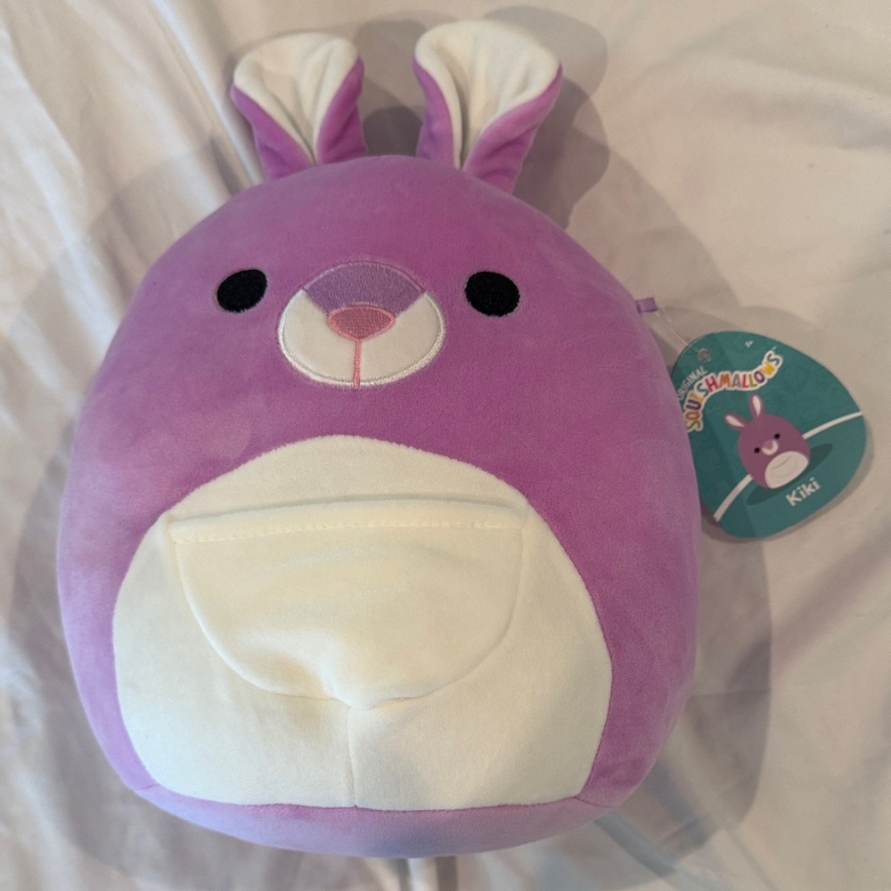 Kiki squishmallow